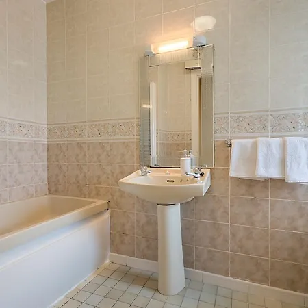 Center - 3 Minutes Walk To The Town Square Apartment Galway
